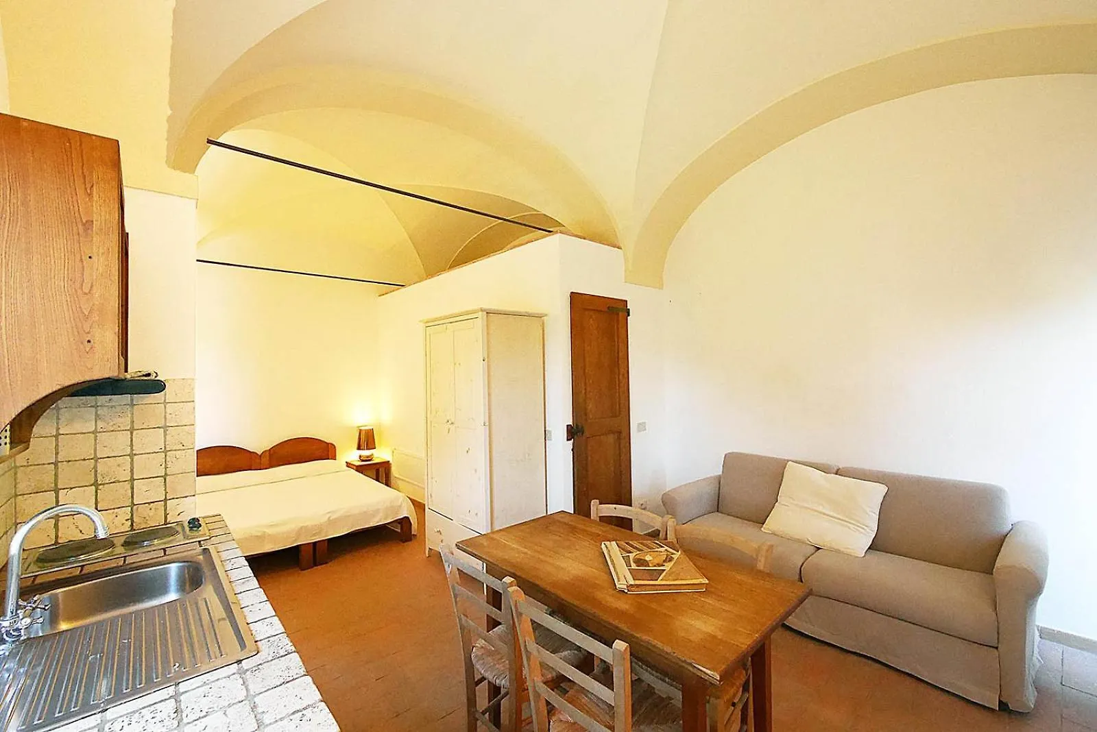 Poggio Di Sole Hotel Lacona Guest house