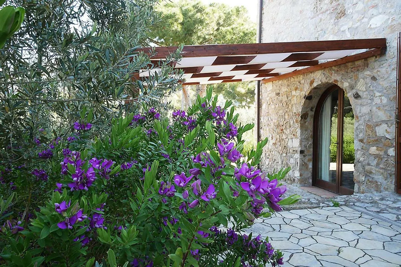 Poggio Di Sole Hotel Lacona Guest house